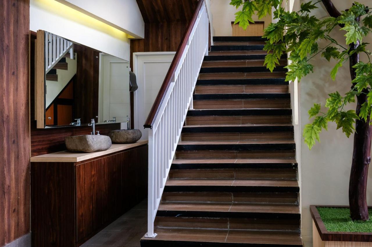 OYO 683 Jepun Guesthouse Mataram Extérieur photo